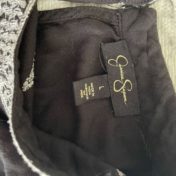 Jessica Simpson Black and White Embroidered Tank Top - Picture 3 of 3